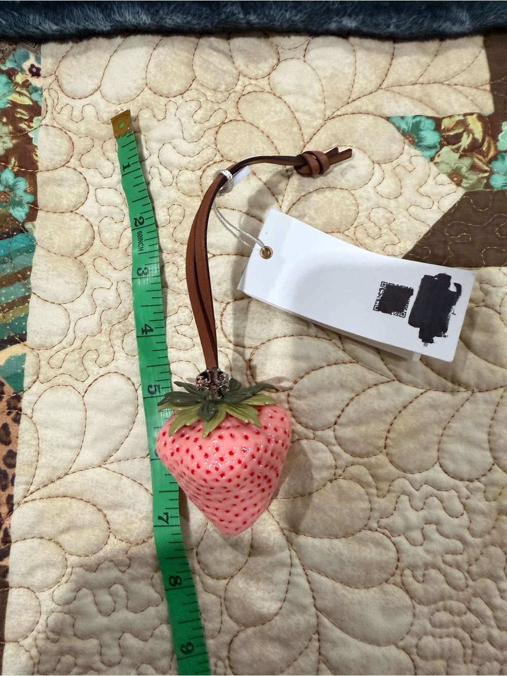 Tory Burch strawberry bag charm nwt - Picture 5 of 6